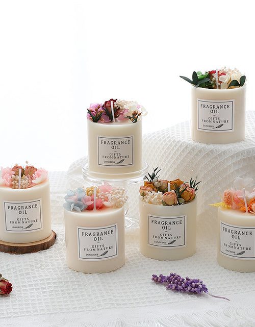 Load image into Gallery viewer, Dried Flowers Decor Romantic Candles
