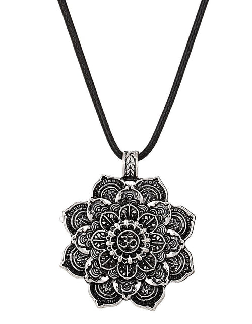Load image into Gallery viewer, Amulet Yoga Jewelry Mandala
