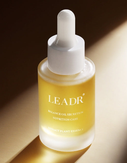 Load image into Gallery viewer, Goddess Beauty Soothing Beauty Plant Extract Hydrating Treatment Oil

